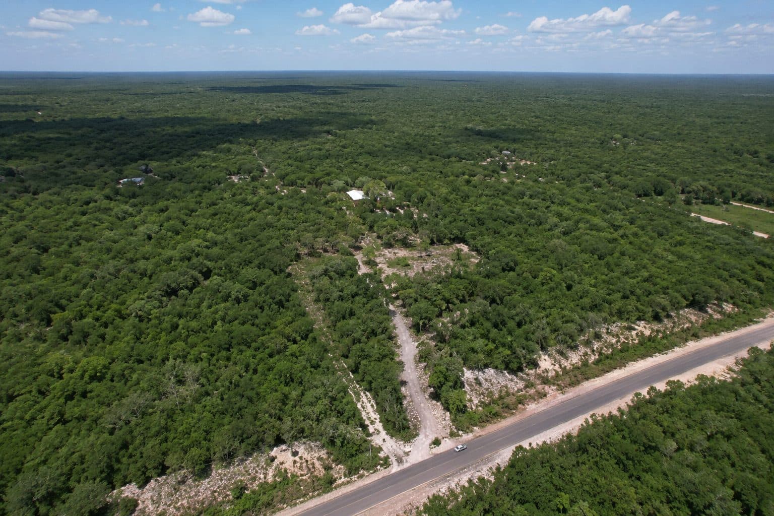 Land in X-Hazil Sur — foto 1