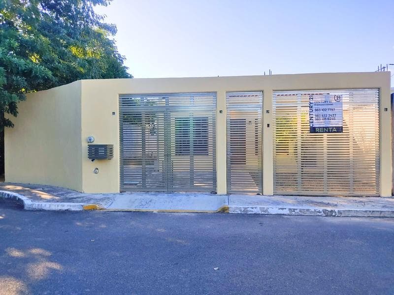 CASA EN RENTA COL HERRADURA — La Herradura 3, CHETUMAL