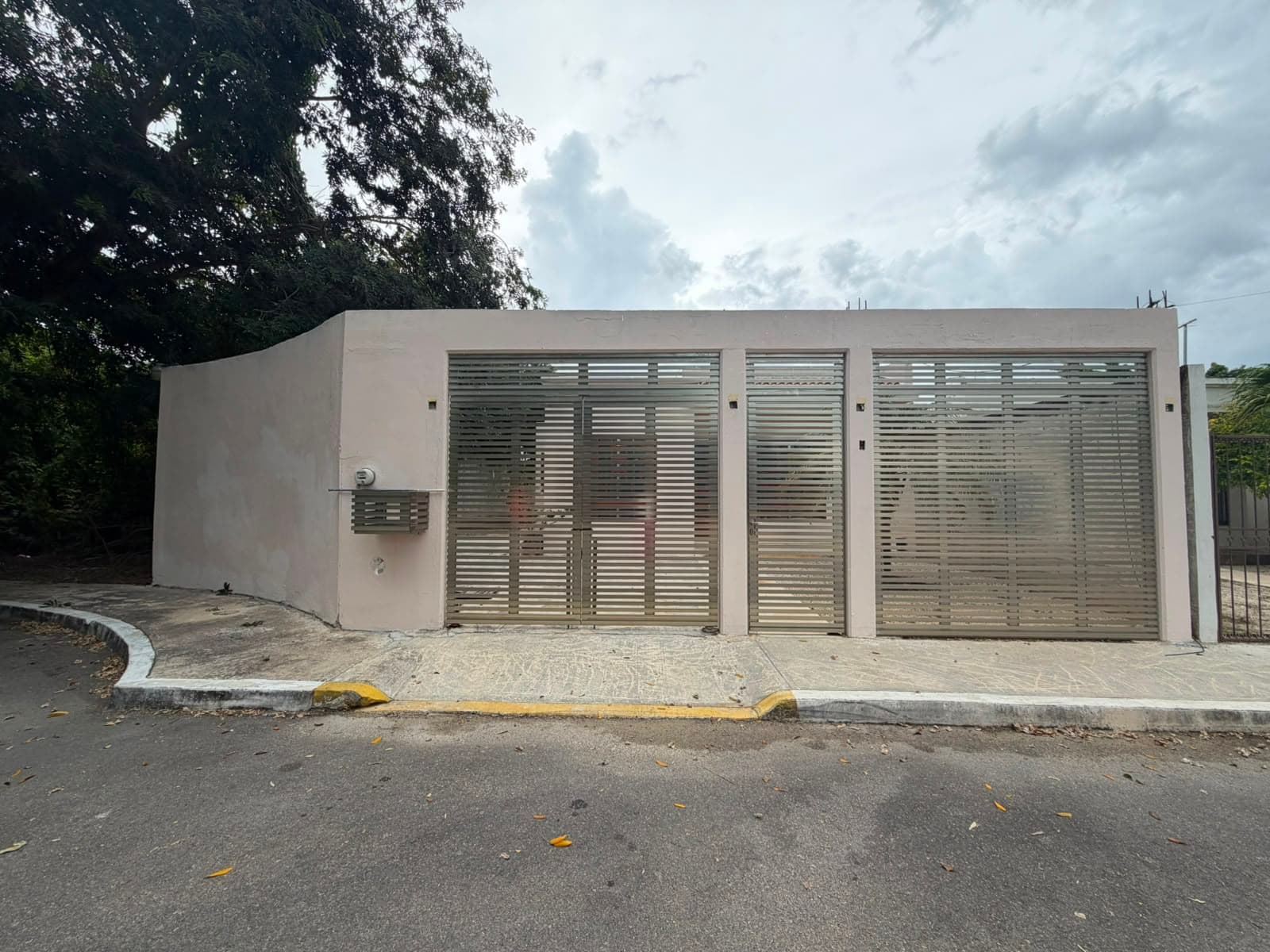 CASA EN RENTA COL HERRADURA — La Herradura 3, CHETUMAL