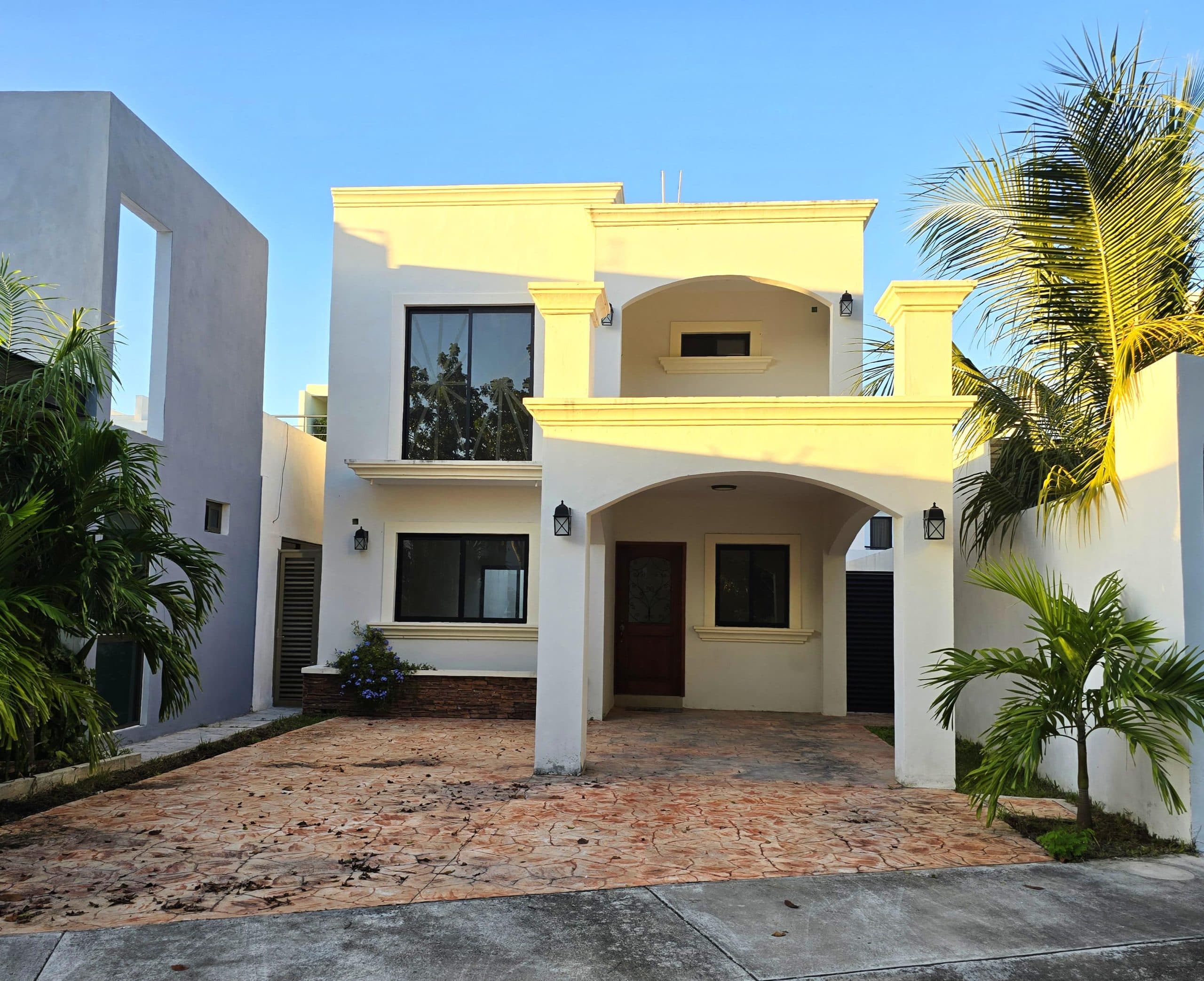 Casa en RESIDENCIAL CUMBRES — foto 1